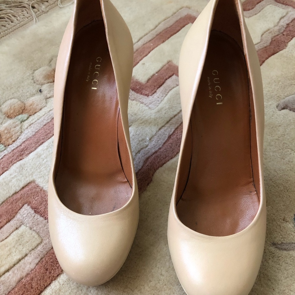 Gucci shoes
